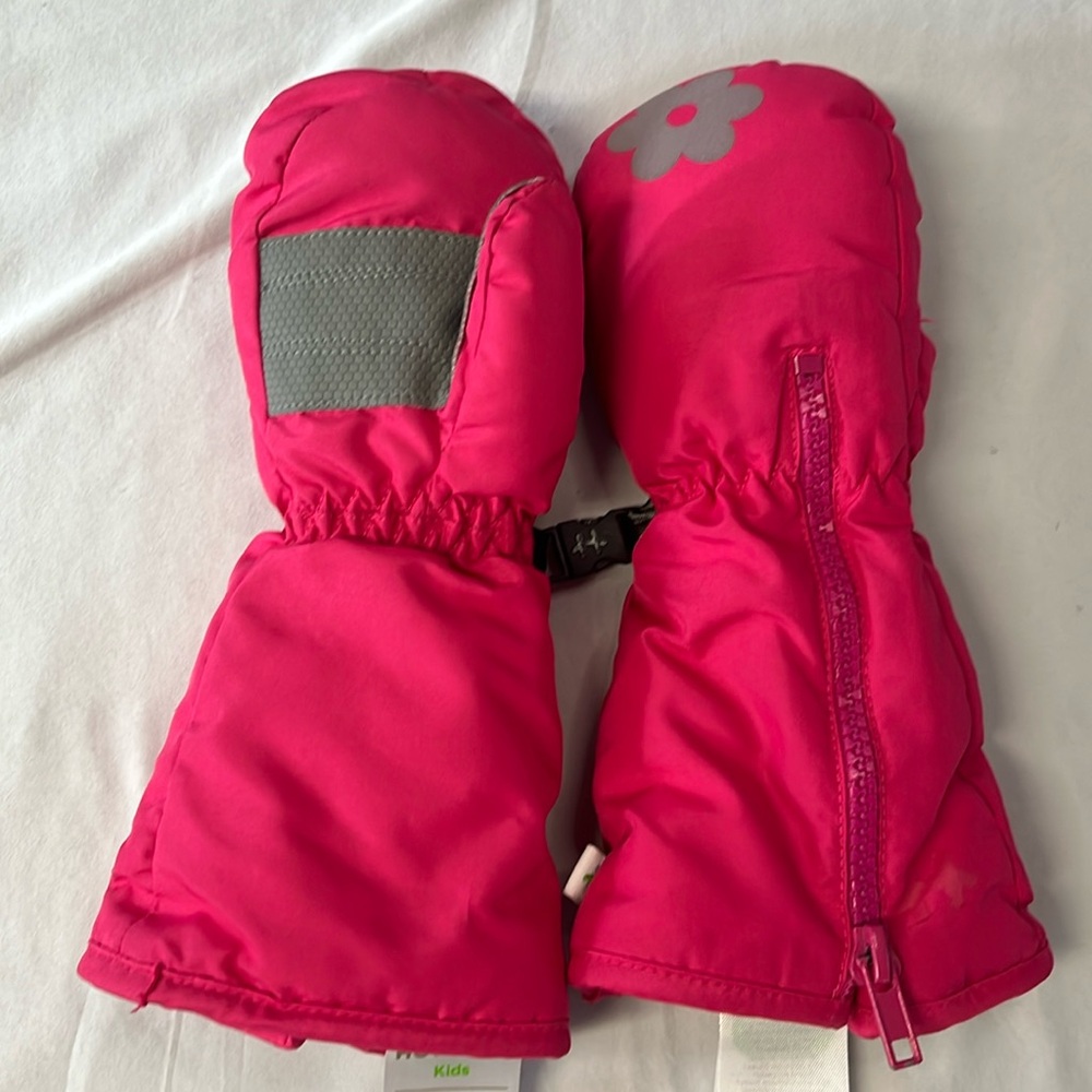 Hot Paws easy on mitts size 2-3 yrs